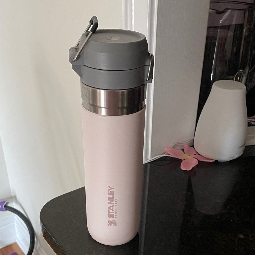 Stanley Soft Pink Insulated Mug